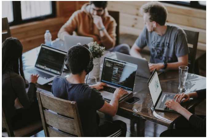 Dashboard do Chatwoot mostrando conversas omnicanal